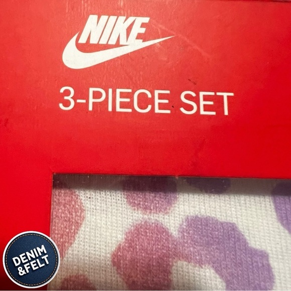 COPY - Nike Baby Girl Colorful Spot On Cheetah Bodysuit, Bib & Bootie 3 Piece S… - Picture 7 of 13